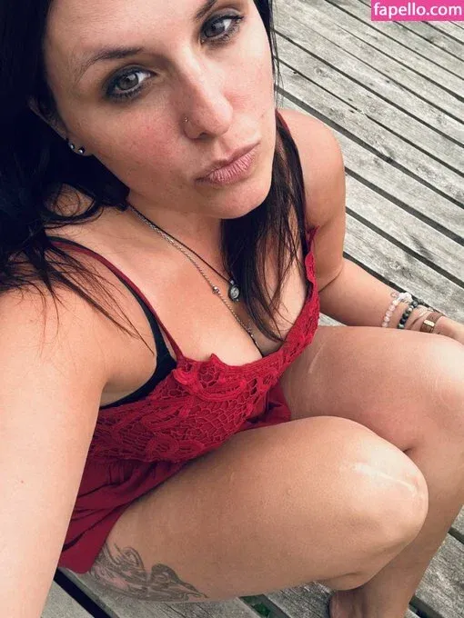 Barefootmamamn Onlyfans Photo Gallery 