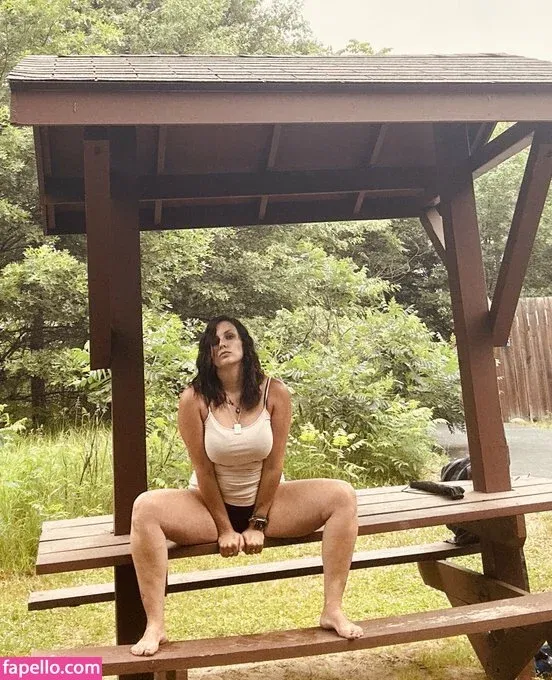 Barefootmamamn Onlyfans Photo Gallery 