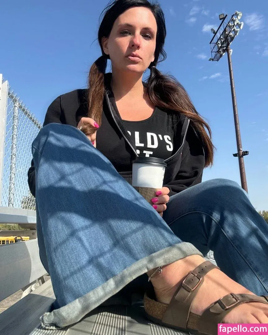 Barefootmamamn Onlyfans Photo Gallery 