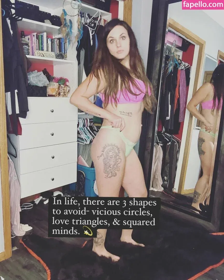 Barefootmamamn Onlyfans Photo Gallery 