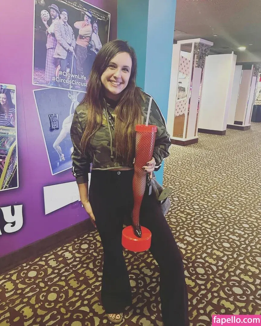 Barefootmamamn Onlyfans Photo Gallery 