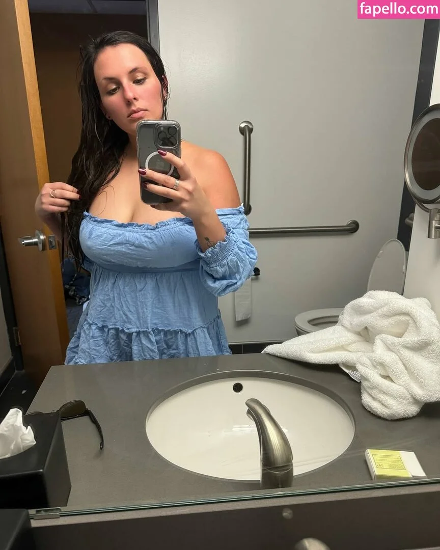 Barefootmamamn Onlyfans Photo Gallery 