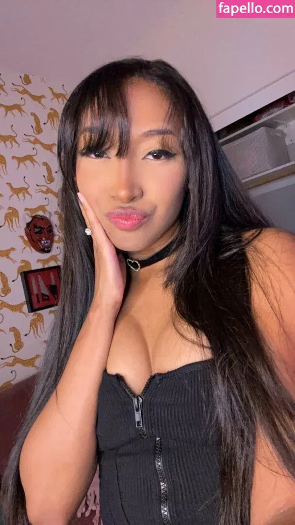 aliyaaural Onlyfans Photo Gallery 