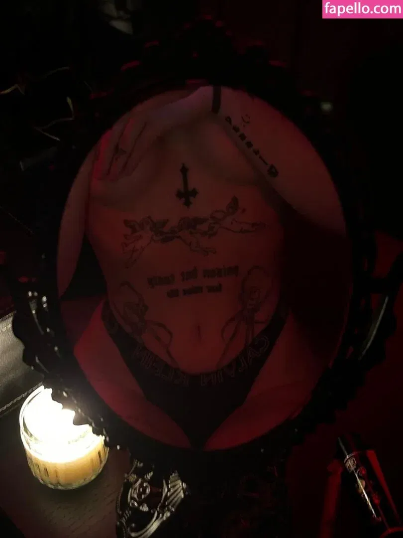 littlebllkkitty Onlyfans Photo Gallery 