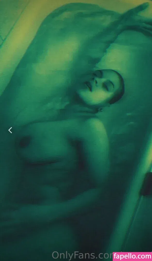 Venuz20 Onlyfans Photo Gallery 