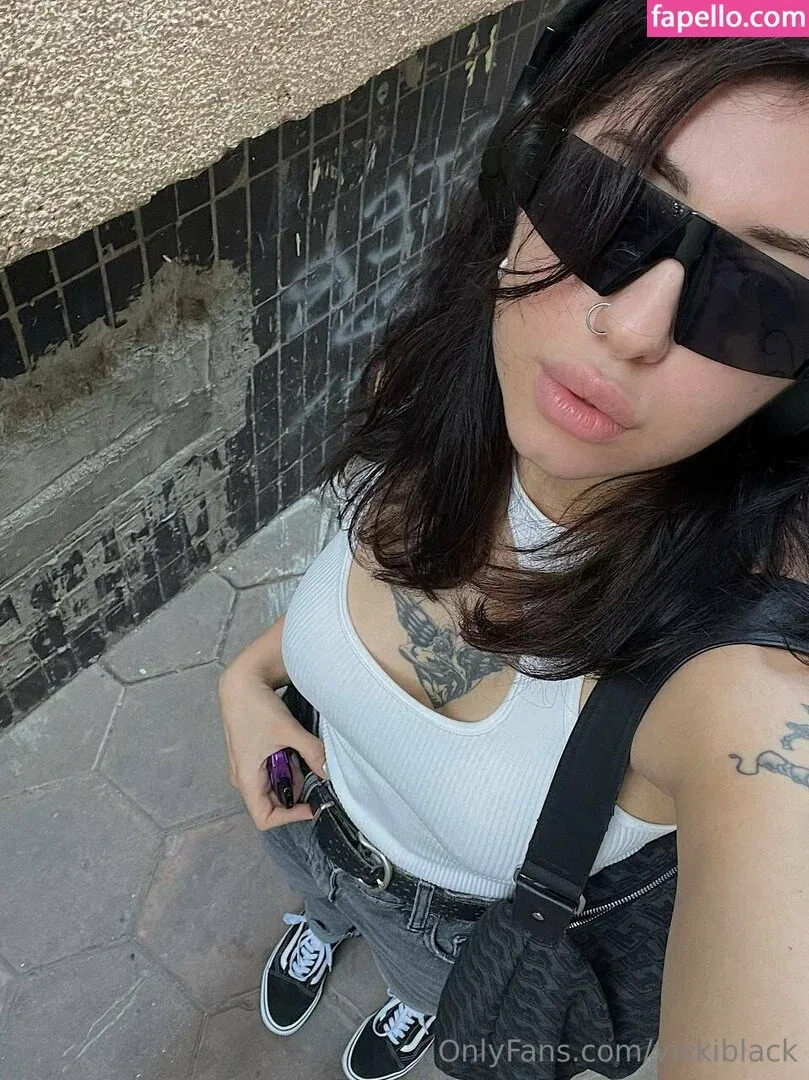 vickiblack Onlyfans Photo Gallery 
