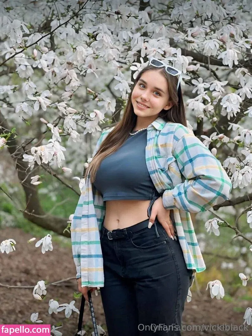 vickiblack Onlyfans Photo Gallery 