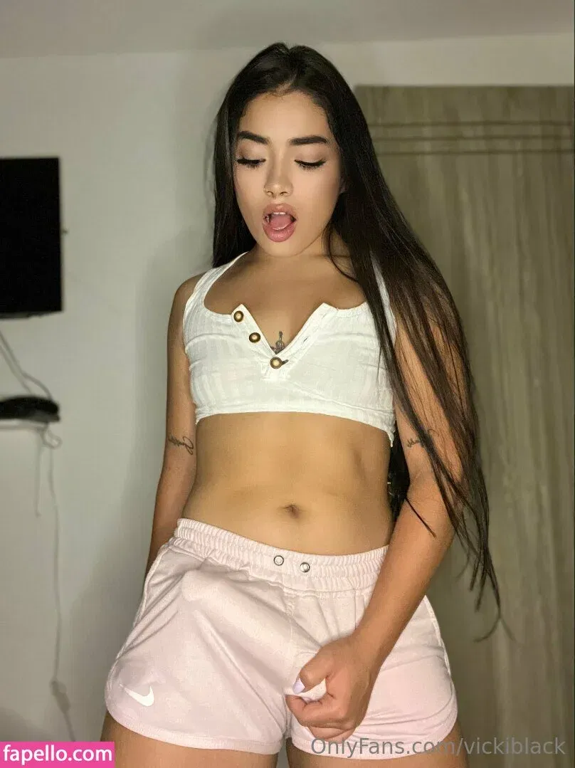 vickiblack Onlyfans Photo Gallery 