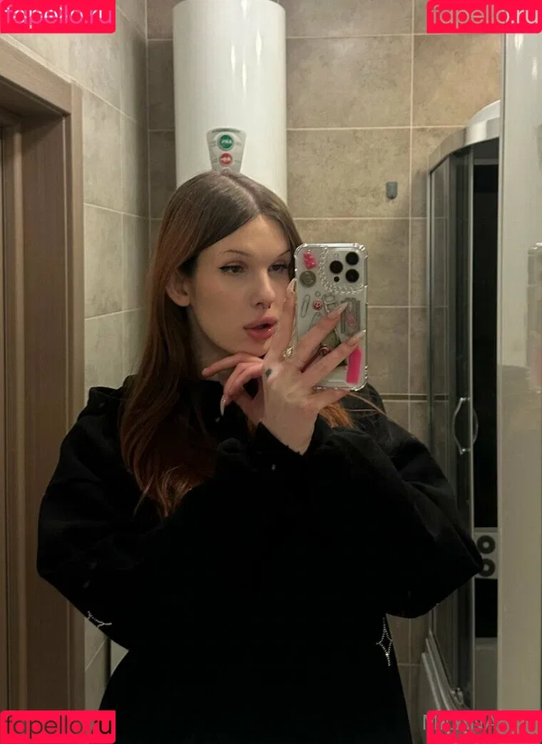 milana_ts Onlyfans Photo Gallery 