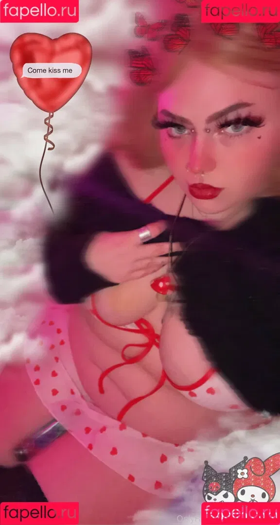 wetlittlesub Onlyfans Photo Gallery 