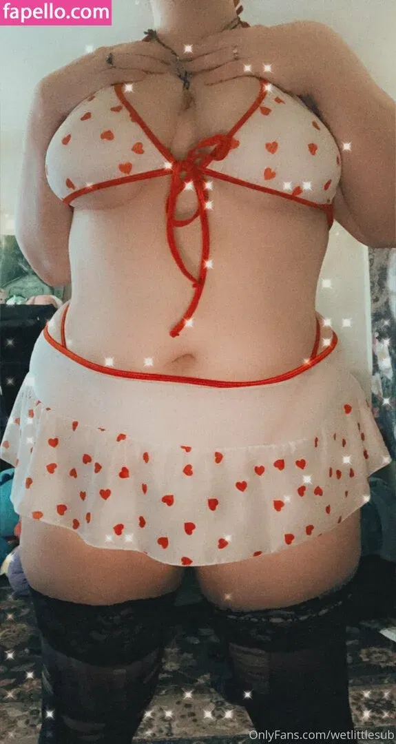 wetlittlesub Onlyfans Photo Gallery 