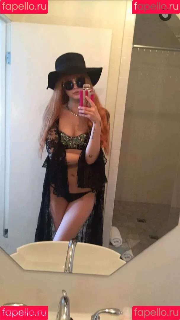 Bonnie Strange Onlyfans Photo Gallery 