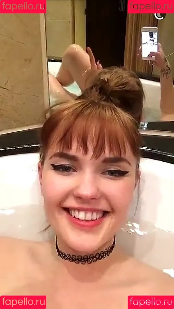 Bonnie Strange Onlyfans Photo Gallery 