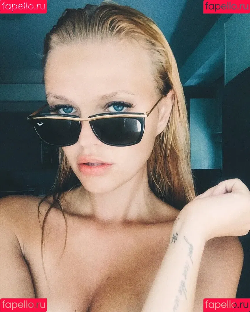 Bonnie Strange Onlyfans Photo Gallery 