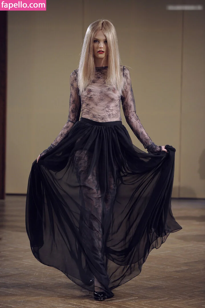 Bonnie Strange Onlyfans Photo Gallery 