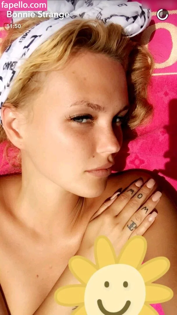 Bonnie Strange Onlyfans Photo Gallery 