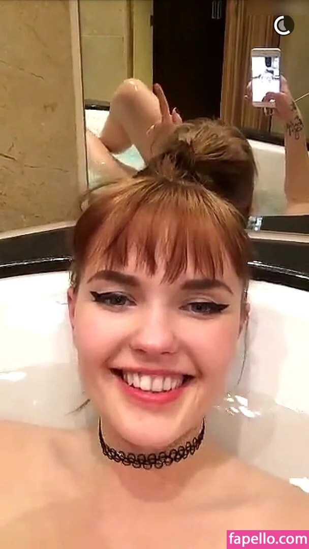 Bonnie Strange Onlyfans Photo Gallery 