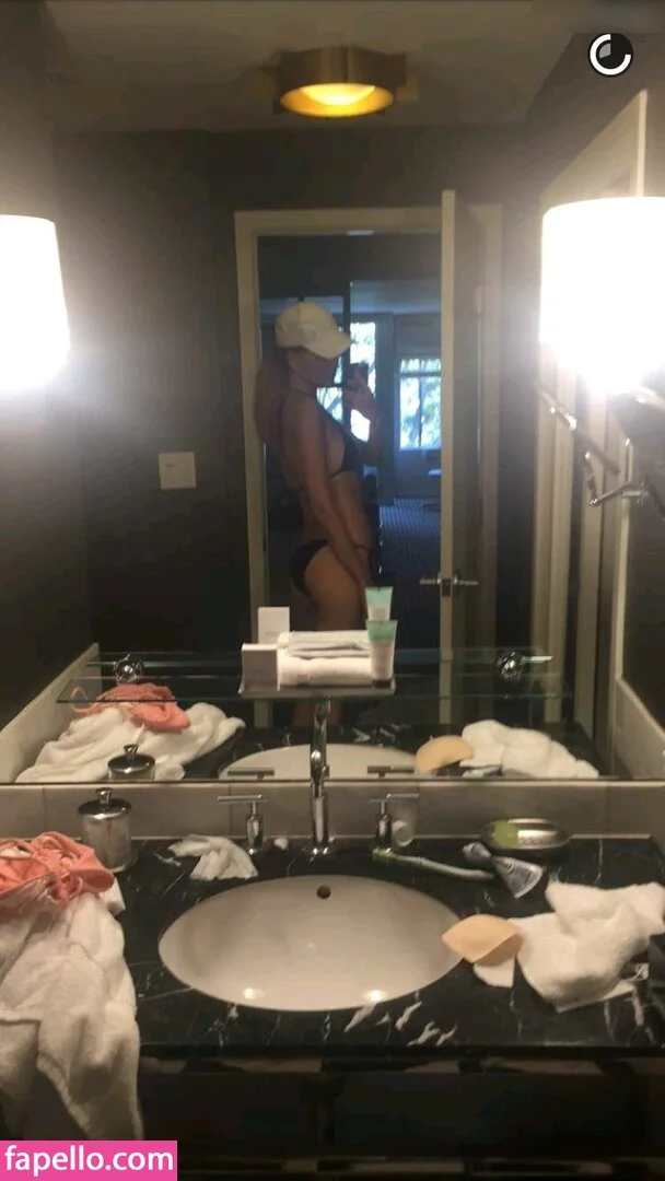 Bonnie Strange Onlyfans Photo Gallery 