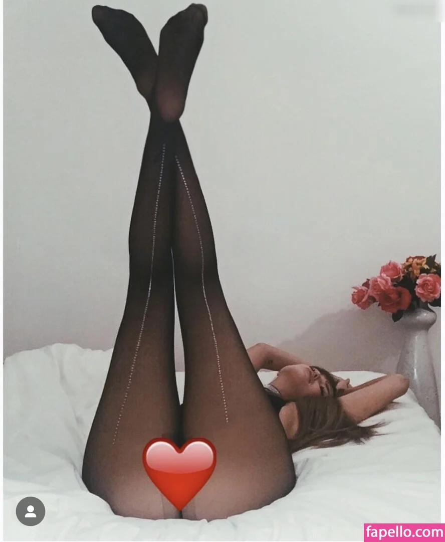 Bonnie Strange Onlyfans Photo Gallery 