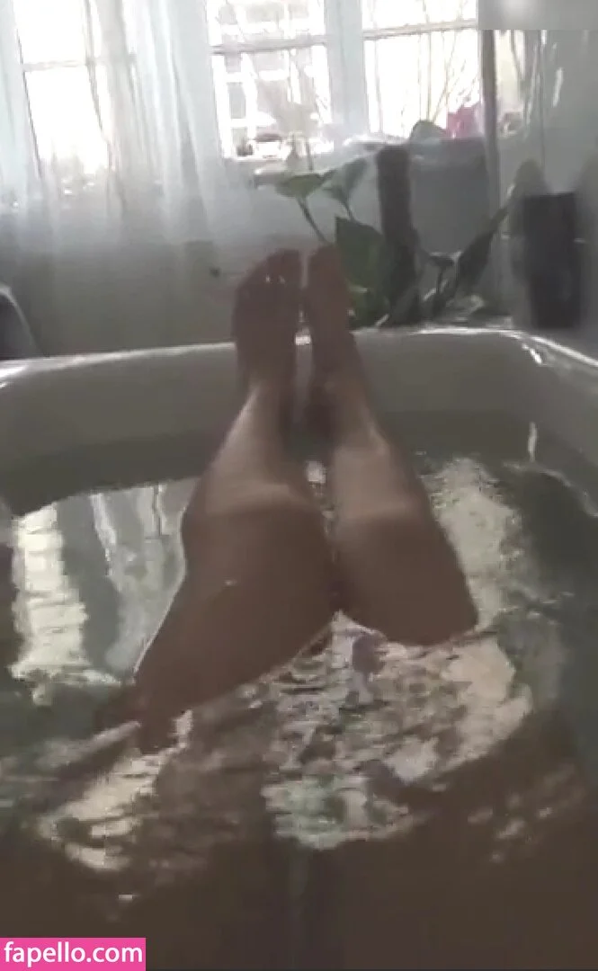 Bonnie Strange Onlyfans Photo Gallery 