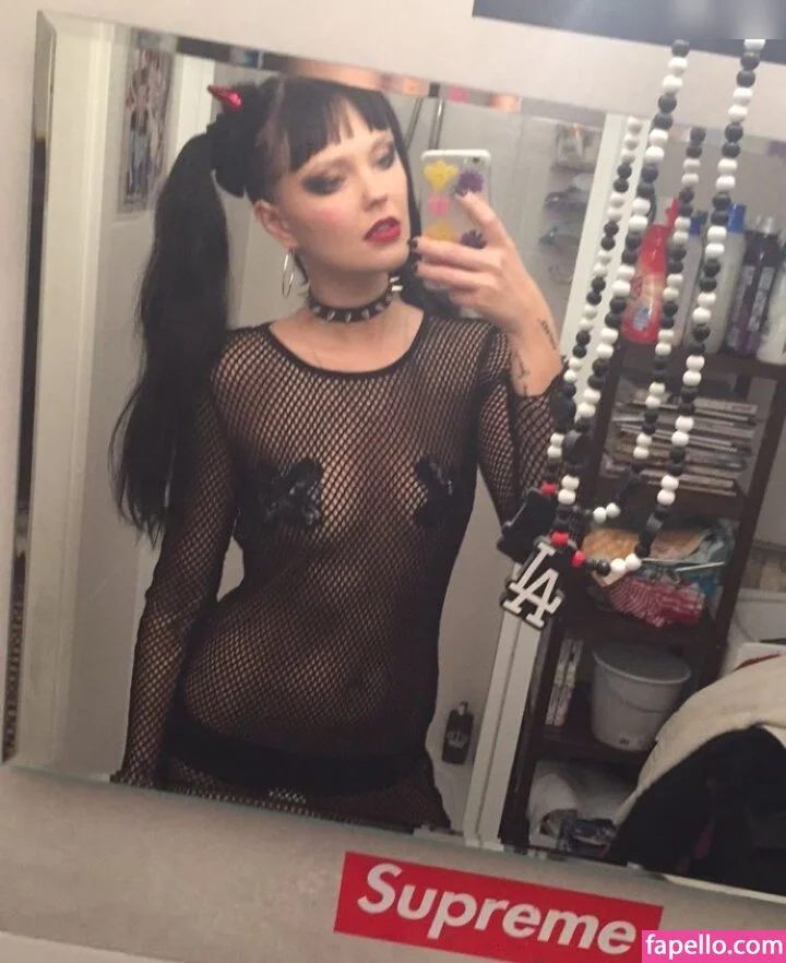 Bonnie Strange Onlyfans Photo Gallery 