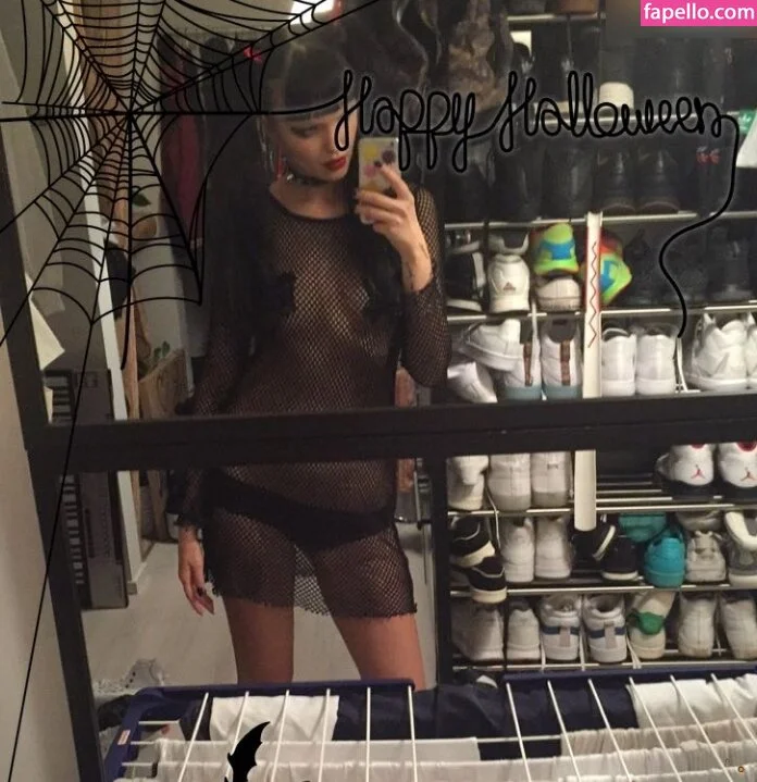 Bonnie Strange Onlyfans Photo Gallery 