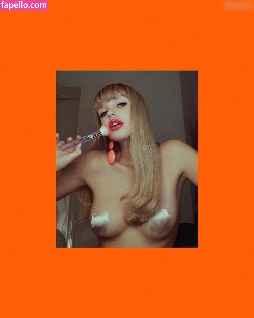 Bonnie Strange Onlyfans Photo Gallery 