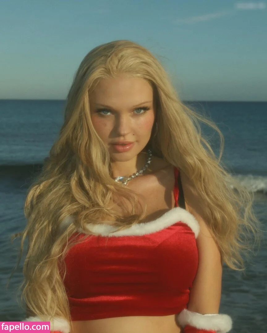 Bonnie Strange Onlyfans Photo Gallery 