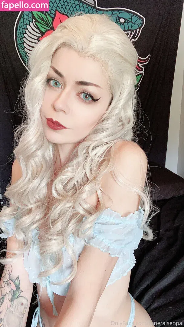 funeralsenpai Onlyfans Photo Gallery 