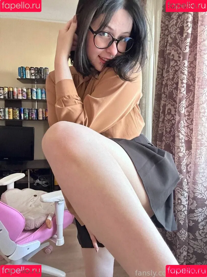 lillily131 Onlyfans Photo Gallery 