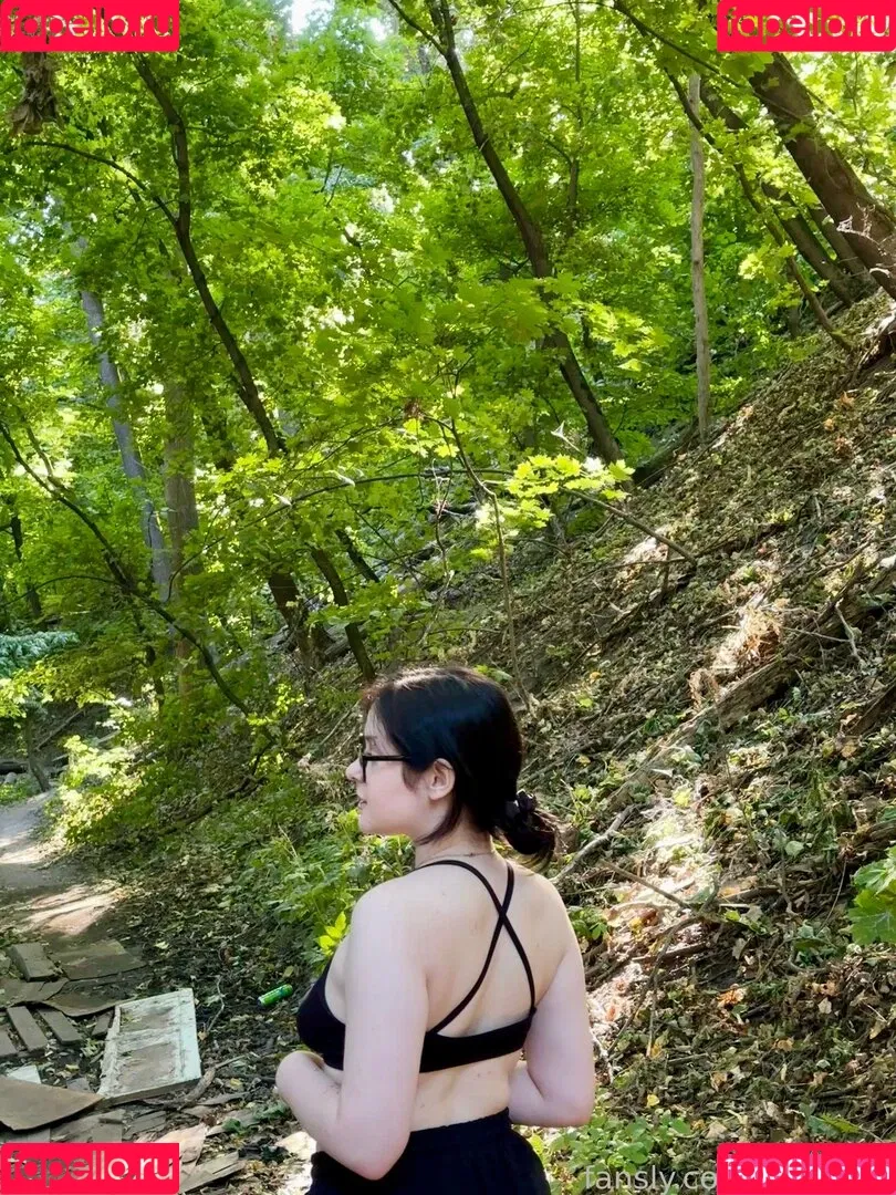 lillily131 Onlyfans Photo Gallery 