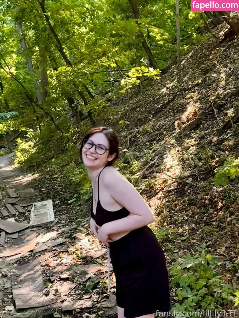 lillily131 Onlyfans Photo Gallery 