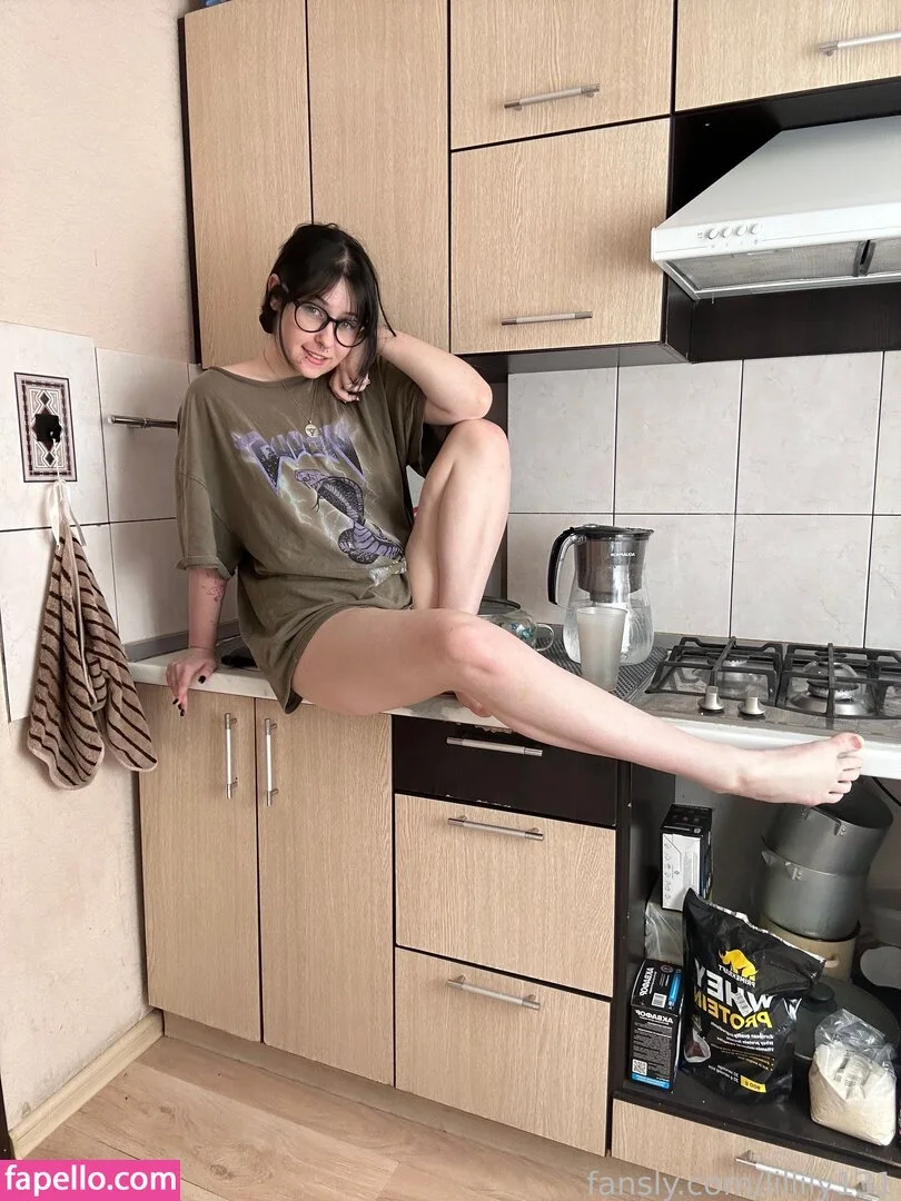 lillily131 Onlyfans Photo Gallery 