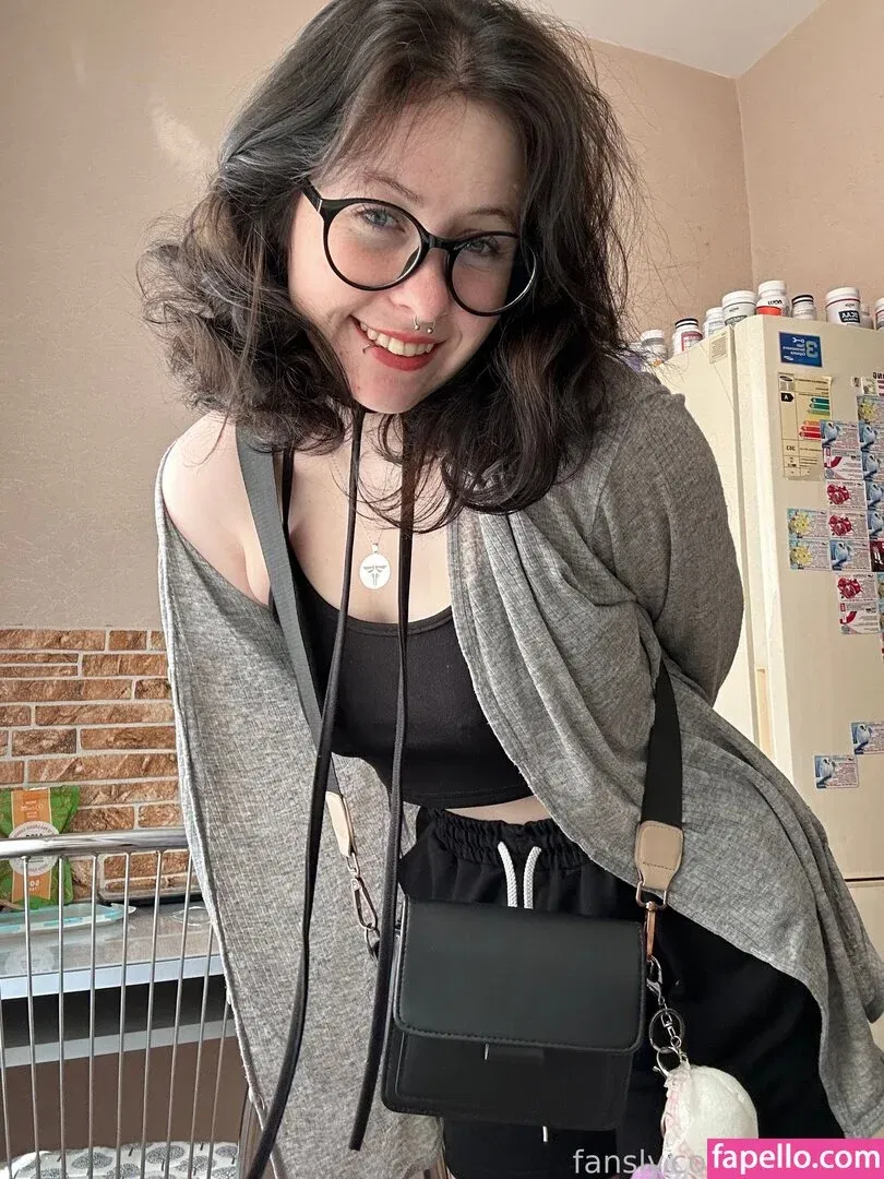 lillily131 Onlyfans Photo Gallery 