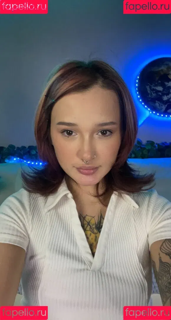 littlewetgirl Onlyfans Photo Gallery 