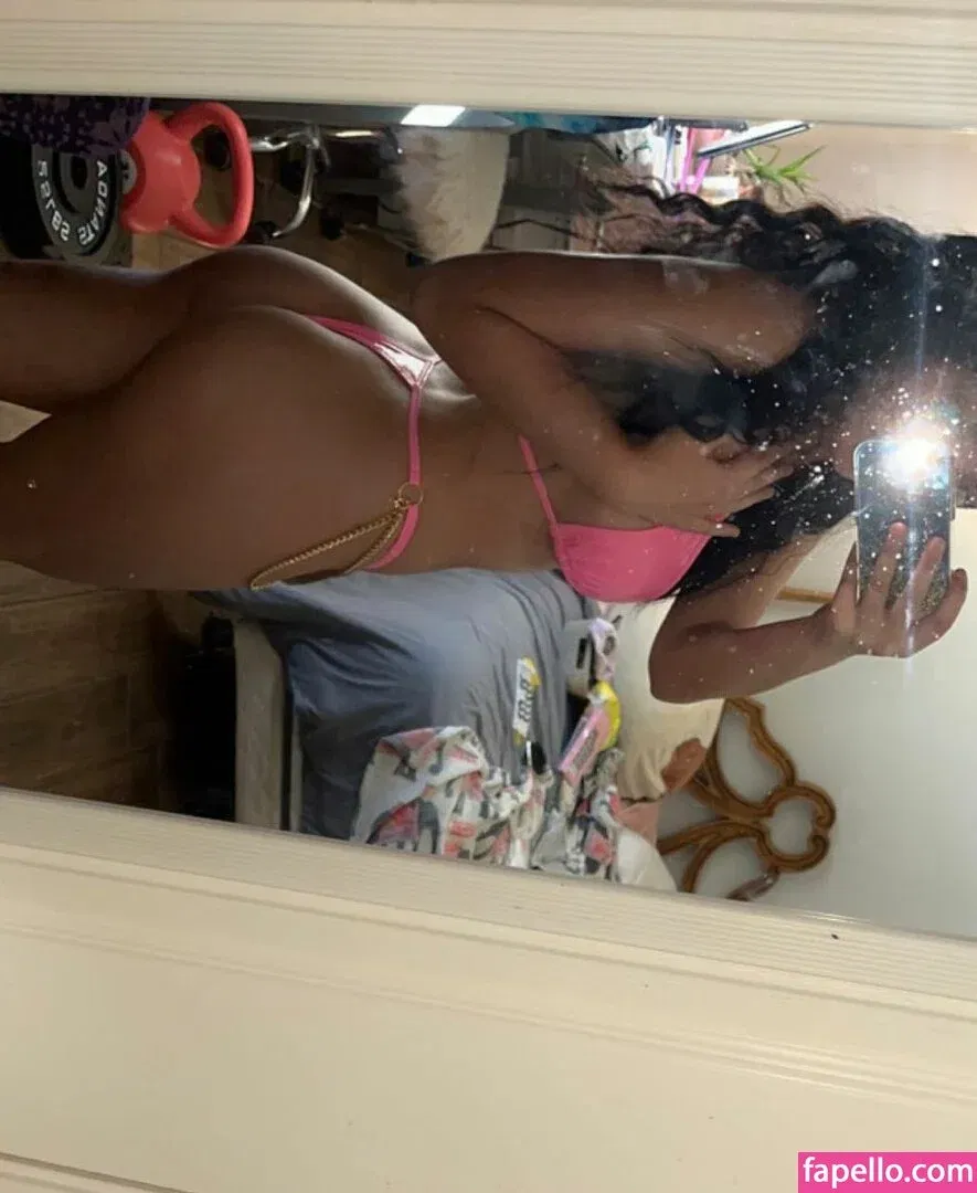 Babyyyangiee Onlyfans Photo Gallery 