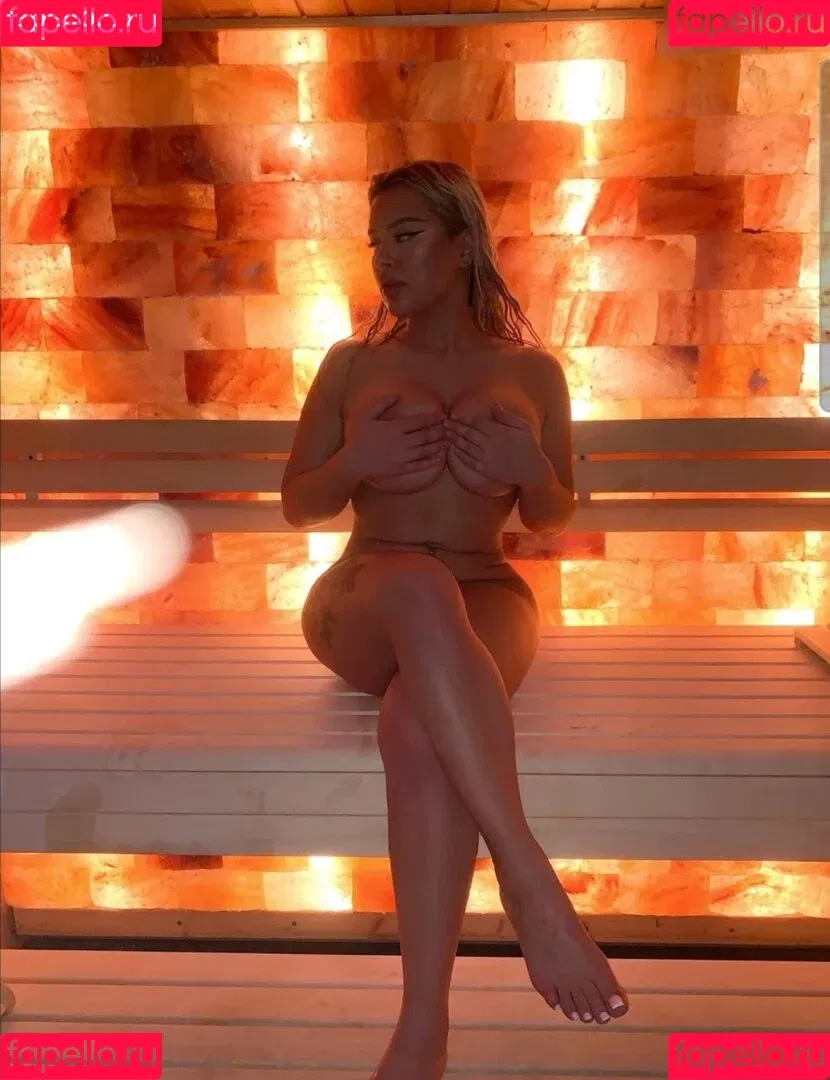 Nilufarsra Onlyfans Photo Gallery 