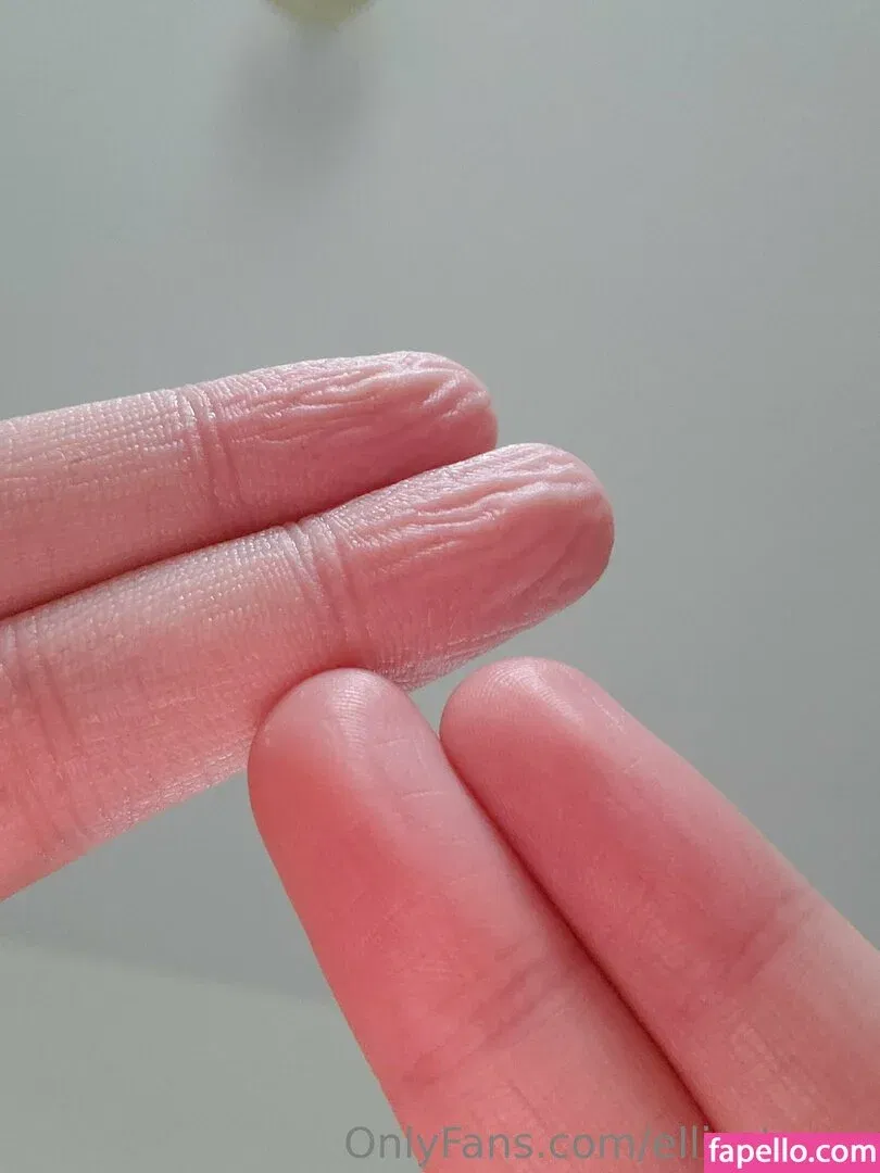 ellie_teases Onlyfans Photo Gallery 