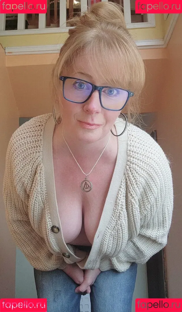 GingerCoug Onlyfans Photo Gallery 