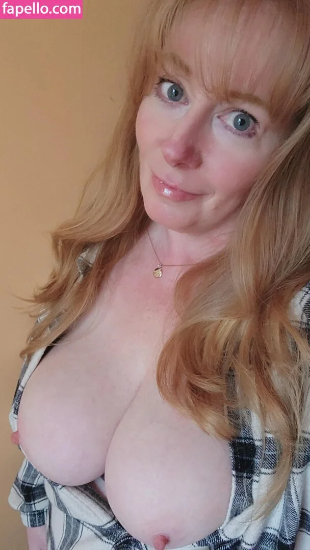GingerCoug Onlyfans Photo Gallery 