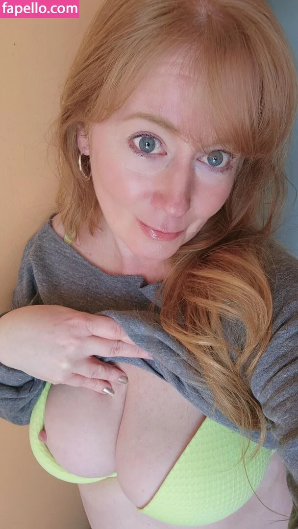 GingerCoug Onlyfans Photo Gallery 