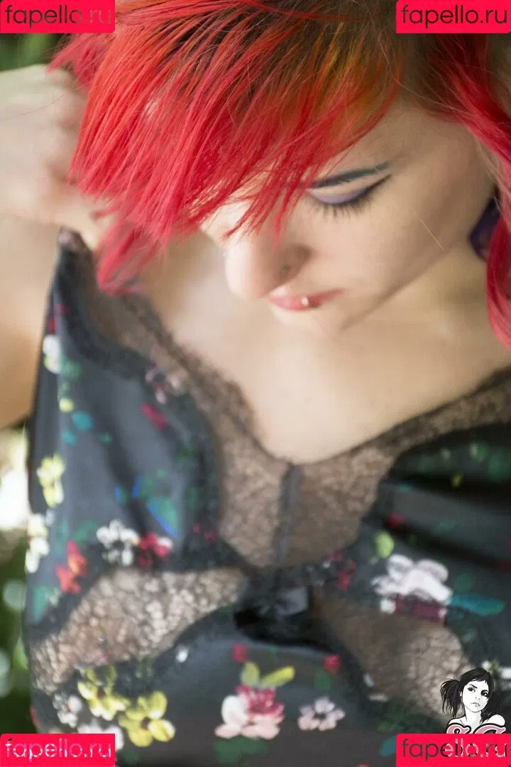 skellaborealis Onlyfans Photo Gallery 