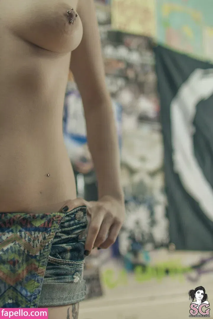 skellaborealis Onlyfans Photo Gallery 