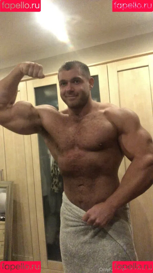 bigconnor Onlyfans Photo Gallery 