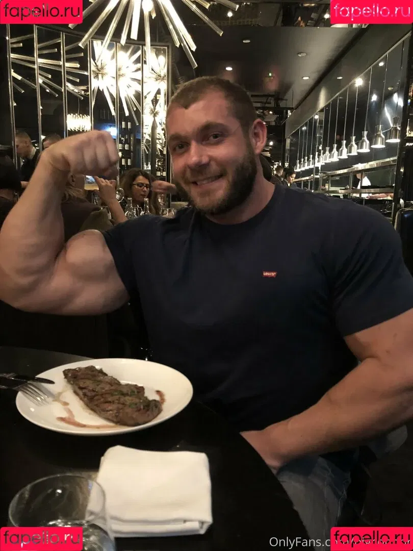bigconnor Onlyfans Photo Gallery 