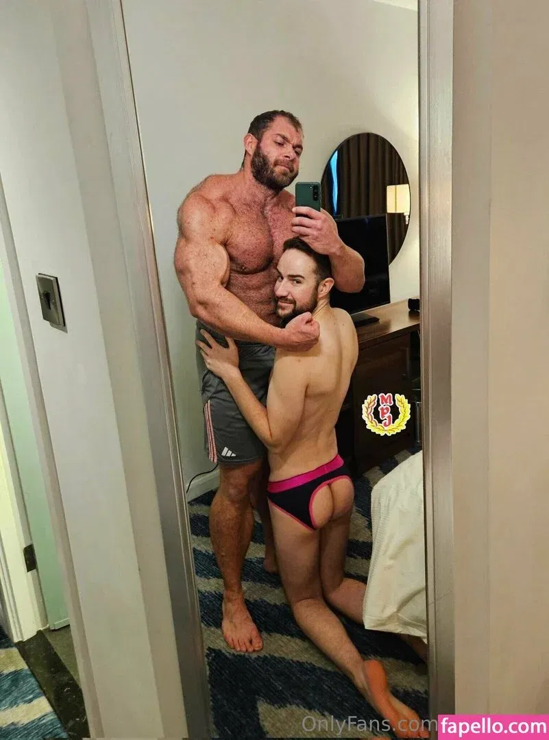 bigconnor Onlyfans Photo Gallery 