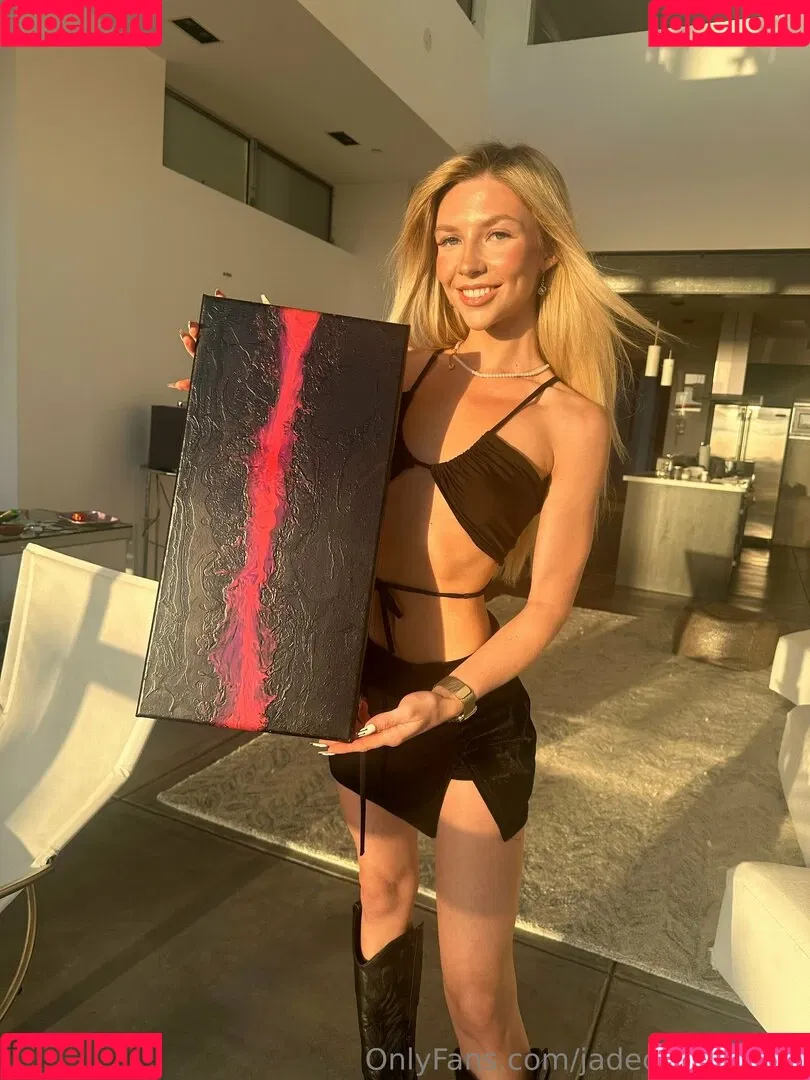 jadecreates333 Onlyfans Photo Gallery 