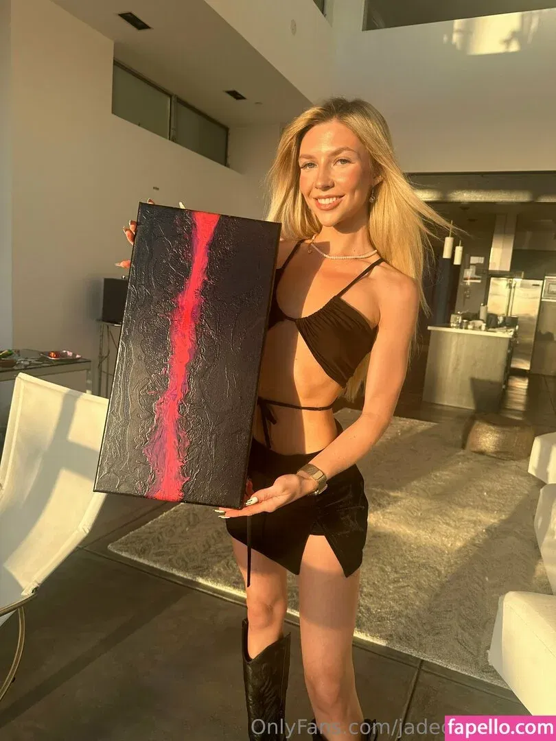 jadecreates333 Onlyfans Photo Gallery 