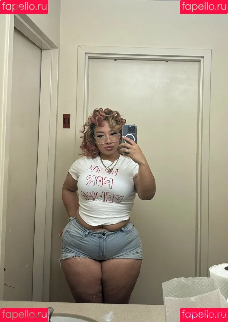 Sophialaurrren Onlyfans Photo Gallery 