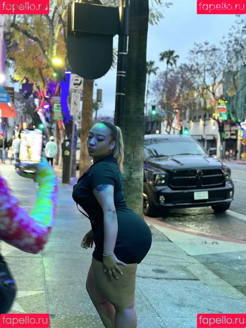 Sophialaurrren Onlyfans Photo Gallery 